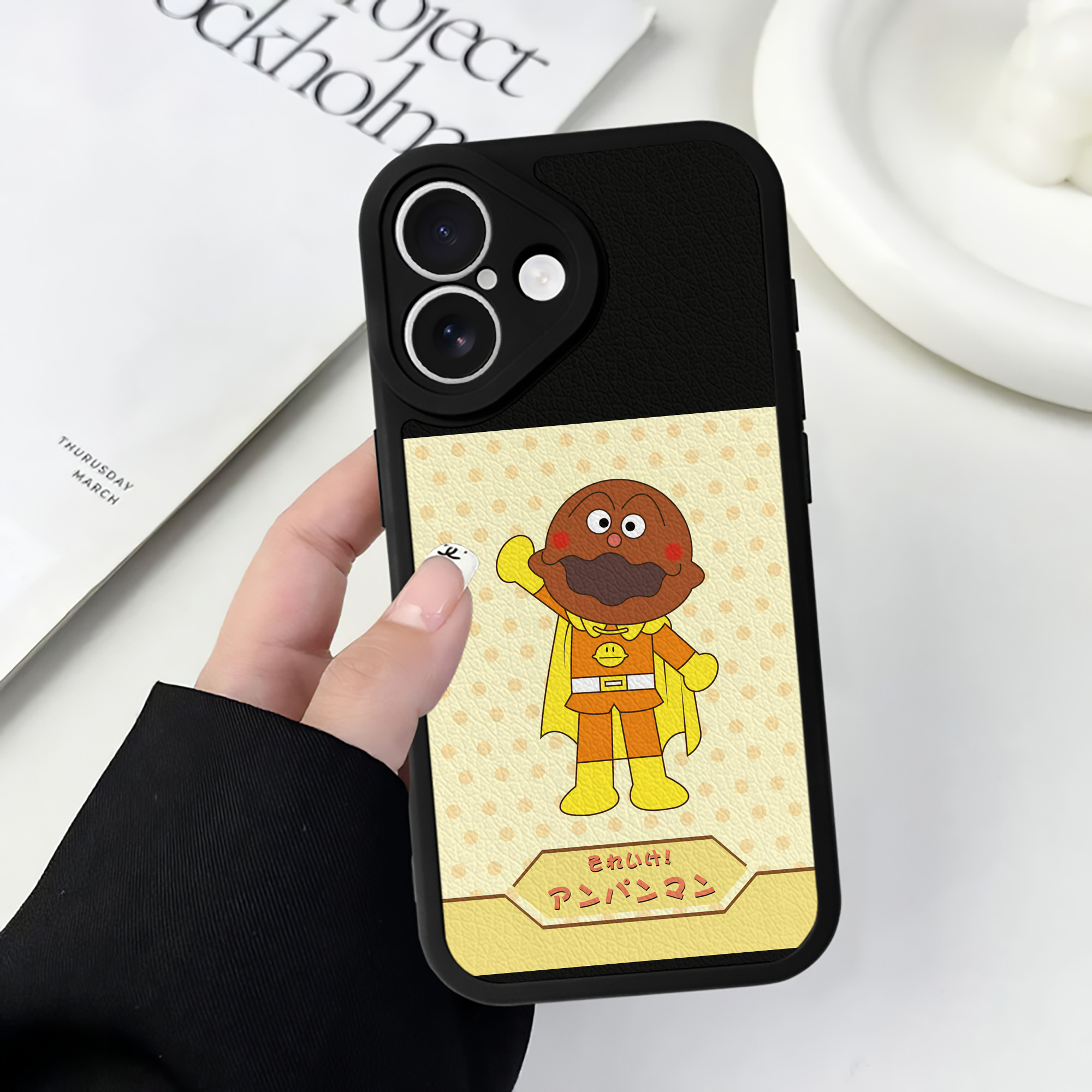 （画像用） アンパンマン Anpanman 【iPhone 16シリーズ対応】シリコンスマホケース（レザー調） 材質：シリコン